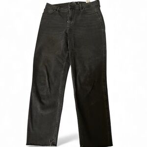 Hollister Women’s Medium Wash Black Mom Jean